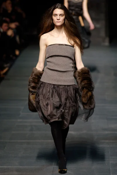 Look 48